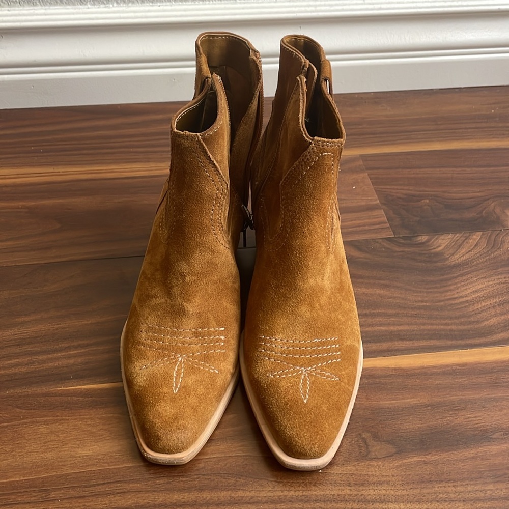 Dolce Vita Silma Brown Suede Leather Ankle Booties size 6 - Picture 5 of 8